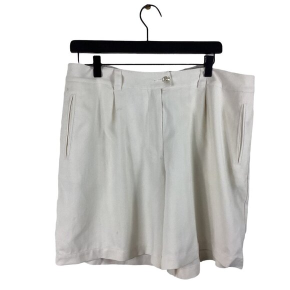 Tommy Bahama Women Pleated 100% Cream Shorts Size 16 - Picture 1 of 15